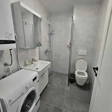 Crni Vrh - Divcinova Lägenhet Divčibare